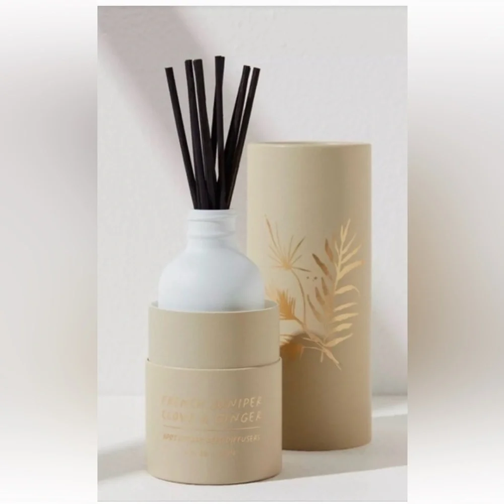 Free People Apothecary Reed Diffuser French Juniper, Clove and Ginger